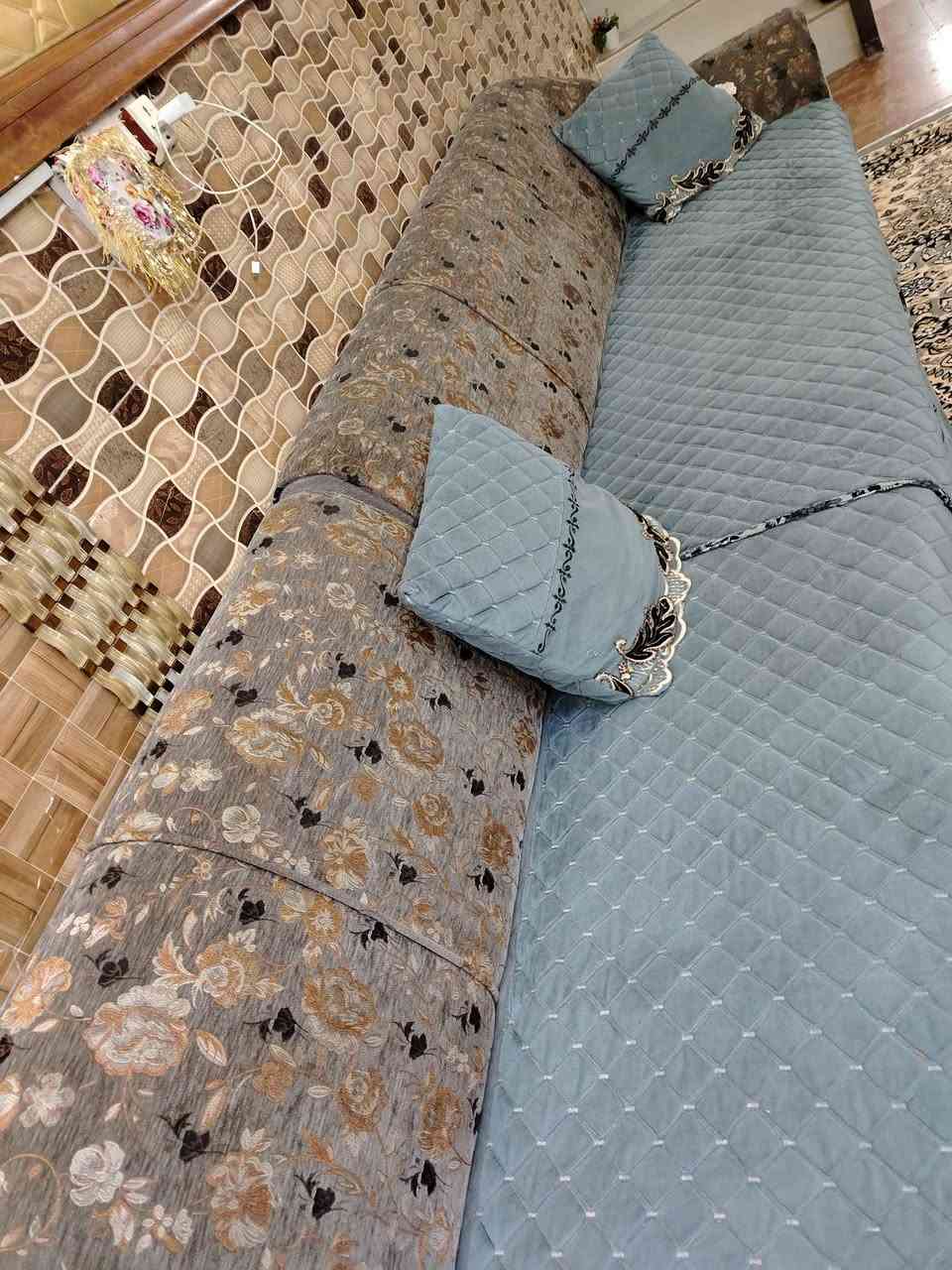 تخم ديوان تركي اصلي نظيف جدا 8مقاعد السعر 290 وبي مجال بغداد الحبيبية *********** يوجد واتساب بغداد, العراق
