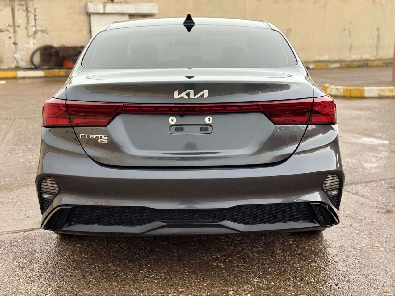 السلام عليكم 
فورتى 2024
سعر : 133ومجال قليل 
حجم المحرك : 2.0L ( 4,سلندر )دوش 
السياره امامى و خلفى كبس شرط فحص ✅
ملاحظة السيارة : ثلاث قطع صبغ بدون دواخل  و  واحد قطعه PDR 

رقم شاصى موجود سياره مكفوله من دواخل ✅

المواصفات 
شاشە
کاميرا
اوتو هولد : 𝐀𝐔𝐓𝐎 𝐇𝐎𝐋𝐃 
اوتو ستارات : 𝐀𝐔𝐓𝐎 𝐒𝐓𝐀𝐑𝐃
اوتو ستارات : 𝐀𝐔𝐓𝐎 𝐒𝐓𝐎𝐏
رادار امامي (تحديد مسار)
‏‎رادار جانبي (نقاط عمياء)
‏‎رادار خلفي (التحذير من الاصطدام)
حساسات خلفية
نظام : 𝐄𝐂𝐎
نظام : 𝐍𝐎𝐑𝐌𝐀𝐋
نظام : 𝐒𝐏𝐎𝐑𝐓
مانع انزلاق+𝐀𝐁𝐒
تحكم  استيرن
ويل كروم
‏‎تفاصيل اكثر الاتصال علی ارقام التاليه  ‏

‏ WhatsApp - Vibir
📞 ***********

عنوان📍عقره اكر, نينوى
