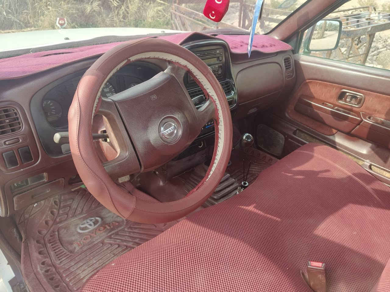 سلام عليكم
نيسان تك موديل 13
سيارة جاهزة مال جناي 
كير ومكينة وحداديه وكربائيات شرط
رقم مثنى سنوية 29 دولي
سيارة مكفولة 
السعر 110 وبيها مجال 
مكان السيارة السماوة الهلال 
أي تفاصيل اتصل وتدلل 
***********
