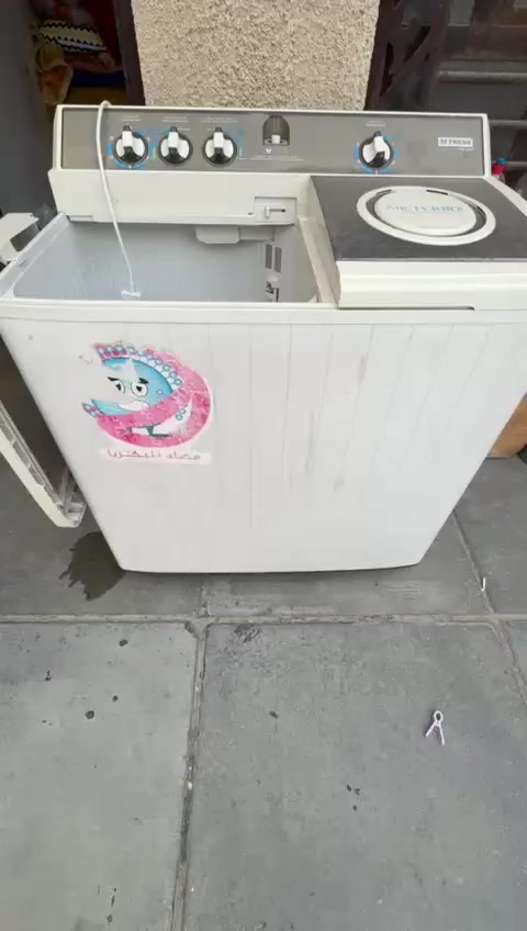 ثلاجه سعر 125طباخ سعر75 غساله سعر 175
للاستفسار***********
