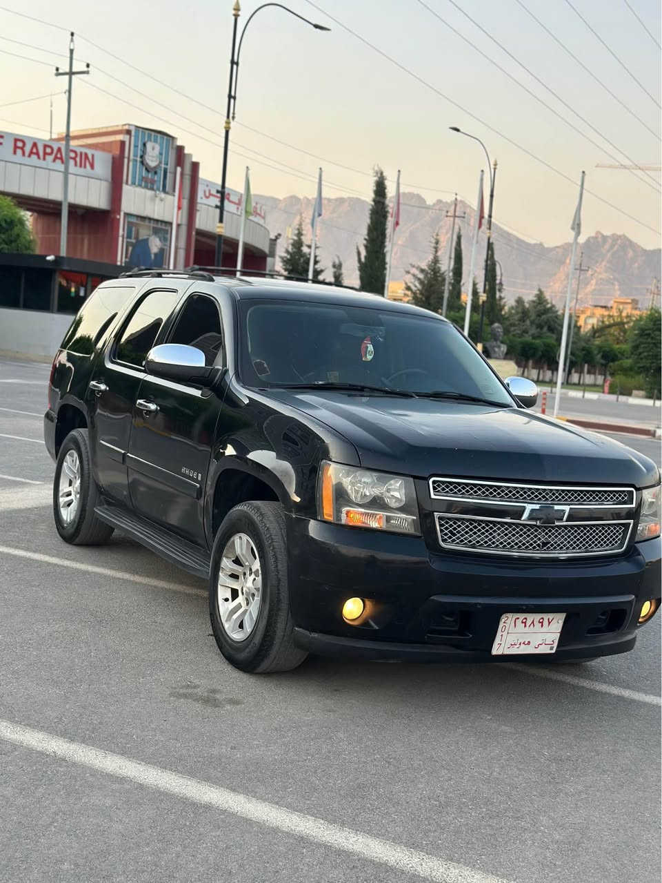 تاهۆ 2011 مواسەفات LTZ ناو زەرد سڵاید کوشن جڵد کوشن هیتەر کوشن کارەبای دەبڵ ئەکسل سندوق جەگ و شەفت ٣ ڕیز کوشن حاسە پایدەر کارەبایی  شاشە ئایپاد سوکان ڤۆڵیۆم  تەعدیل سورعە تەبرید سارد و گەرم لەسەر سویچە یەک گڵۆپی ناو گێچ پێ نیە کارەبایی کامل بەشەرت گێڕ و مەکینەی نەکراوەتەوە دەعم و لێدرانی نیە ٤ بۆ ٥ پارچەی بۆیاخە تەقە و ڕەقەی نیە  ماڵی مەدەنی و دزیاری بەشەرت فرۆشتن و گۆڕینەوە بە شتێک بەدڵم بێ شوێن ڕانیە *********** رانية, السليمانية
