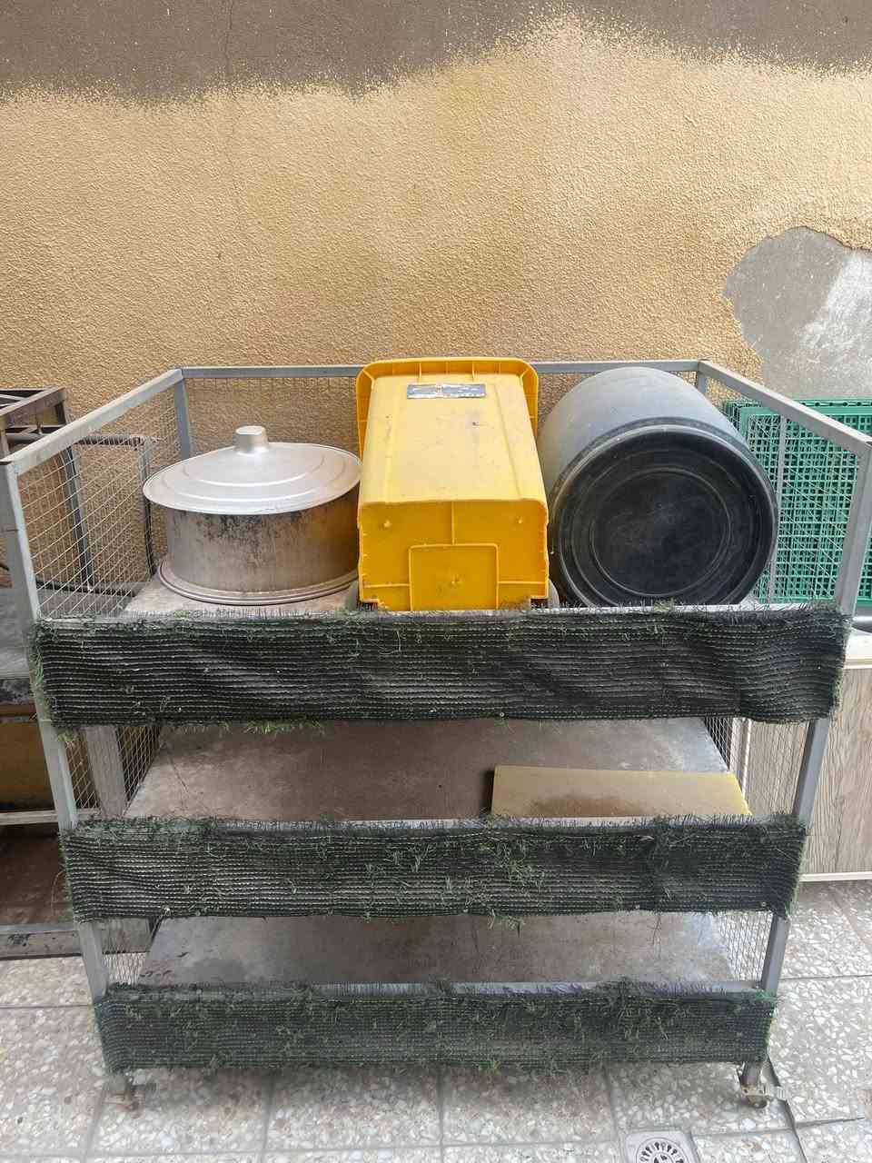 غراض مال محل دجاج للبيع
***********
