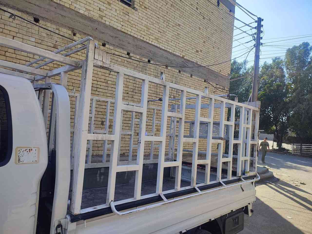 السلام عليكم محجر كيا نثيه للبيع سعر 300 مامتواجد علفيس العنوان بقداد رئاسة العبيدي  رقم الهاتف ***********
