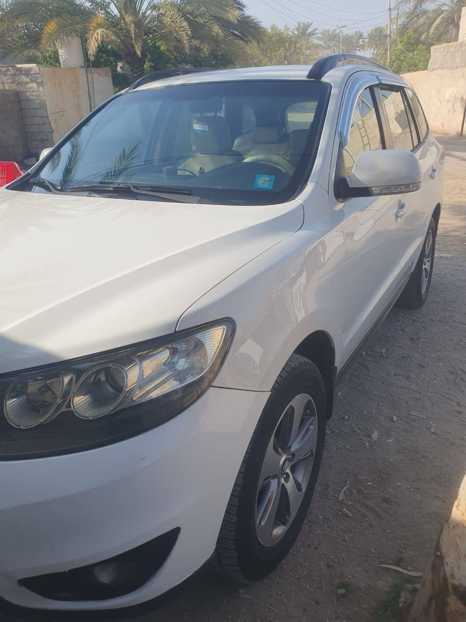 موديل ٢٠١٢ خليجي بدون ضرر مكفوله
فول عده البصمه 
محرك ٤
140 بيها مجال حك الجيه
تحويل مباشر 
ديالى بعقوبه
***********
