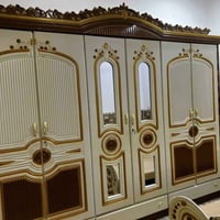 غرفه اخشاب • نضيفه • فيه مجال