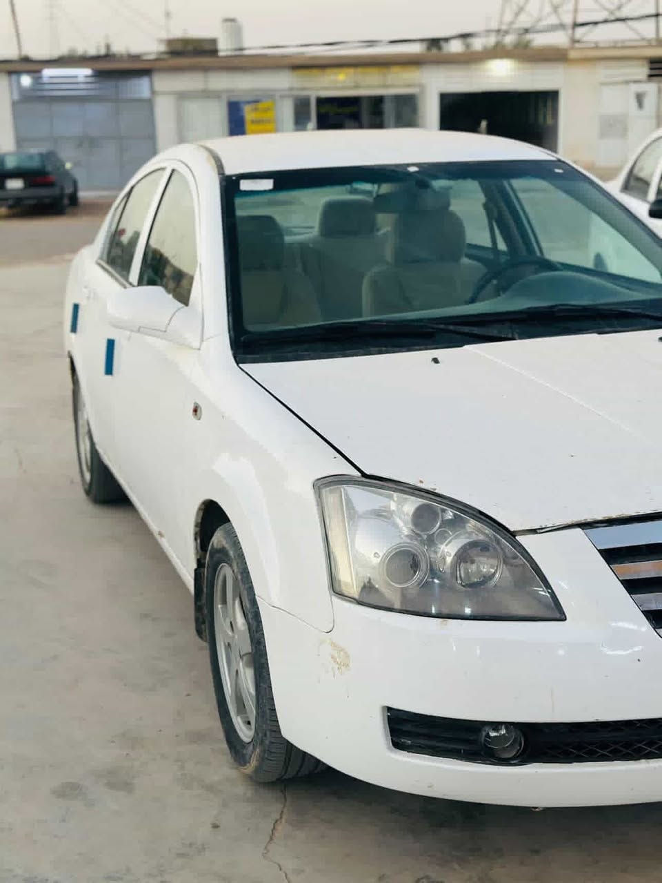 السلام عليكم
شيري A5
مديل٢٠١٣
مكينه كير كفاله
صدر جديد 
تبريد عوزه بس غاز منقص
صبغ حزام السياره
سنويه صاقطه ٢٠٢٤ تحويل شوكت ماتريد 
سنترلك قفل فتح بالسويج 
السعر٤٧وبيها مجال
الاستفسار ‭٠٧٧٢ ٢٤٣ ٤٧١٠‬
مكاني كوت
