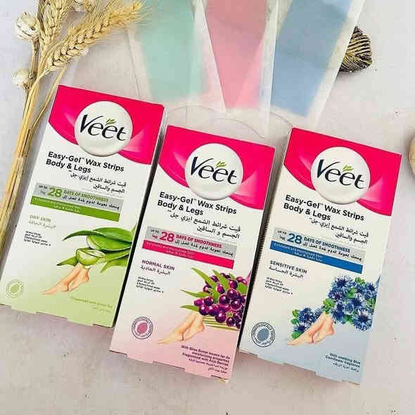 ⭕شرائح فيت لازاله الشعر .. 👌💋
شرائح Veet لازالة الشعر .. :
✅لا تسبب الم كبير على البشرة
✅لاتترك ولاشعره لاكبيره ولاصغيره
✅الشعر بعدها بيطلع اضعف يعني بيكون سهل اكتر في الازاله
✅مناسبه للبشرتهم دهنيه
✅ممكن تستخدميها في المناطق الحساسه لان الالم اخف
✅تكون اكتر نظافه

⭕نتائج تدوم طويلاً: استمتعى ببشرة ناعمة لأكثر من 4 أسابيع باستخدام شمع فيت، حيث أُثبت طبيًا أنه يساعد على نمو الشعر مجددًا بشكل أقل وأخف وأنعم.
تركيبة فعالة تزيل الشعر من الجذور مقارنةً بالطرق التقليدية لإزالة الشعر
تحتوي شرائح فيت على خلاصة الألوفيرا المعروف بخصائص الترطيب🥰🥰
يوجد جملة ومفرد 
للتواصل ***********
***********
