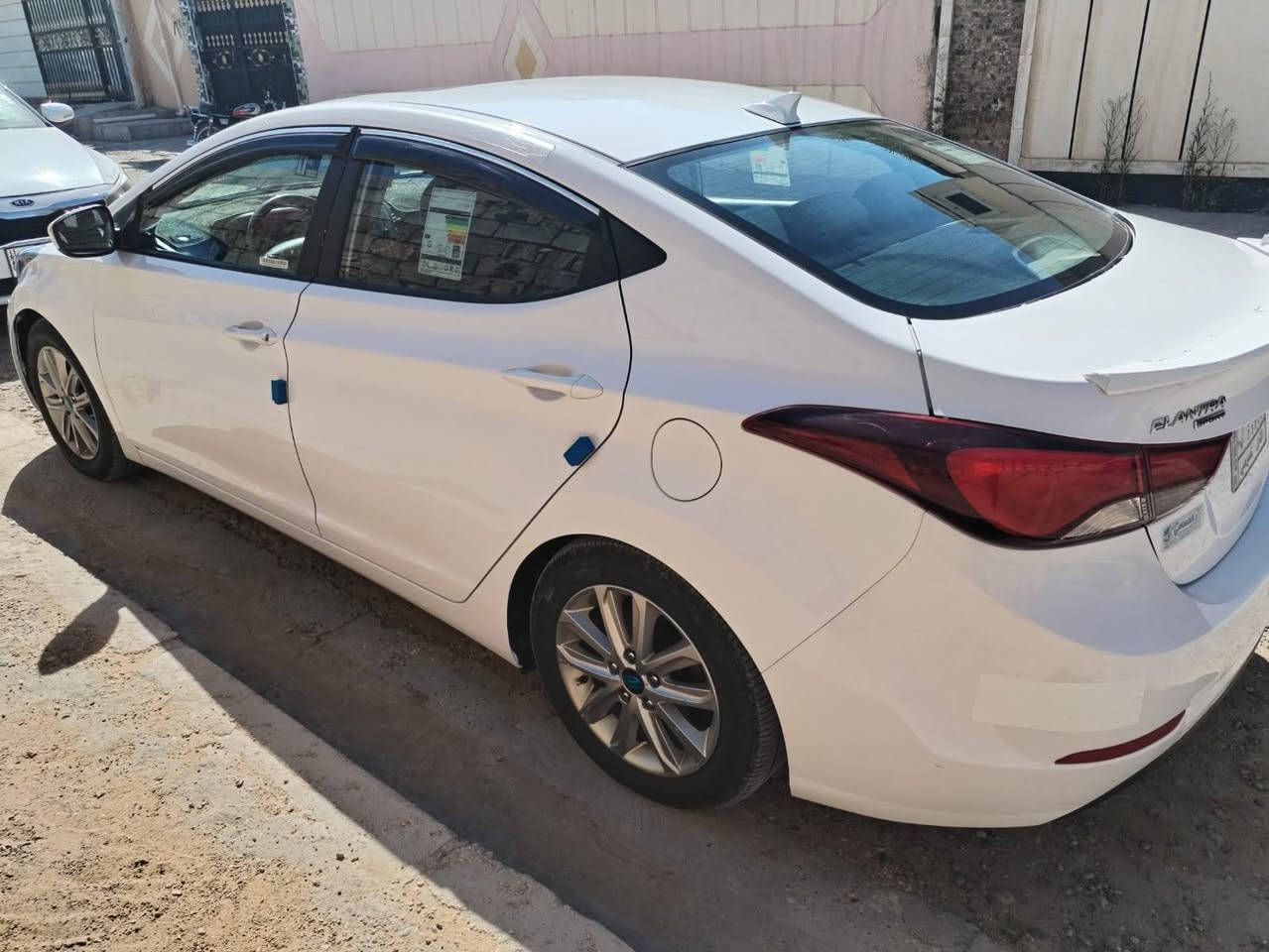 ا
لسلام عليكم النترا ٢٠١٦ فول مواصفات أمريكي  ضررها موضح بالسونار كفاله كير ومحرك  السعر ١٢٥ وبيه مجال  المكان الانبار الرمادي ه ***********
