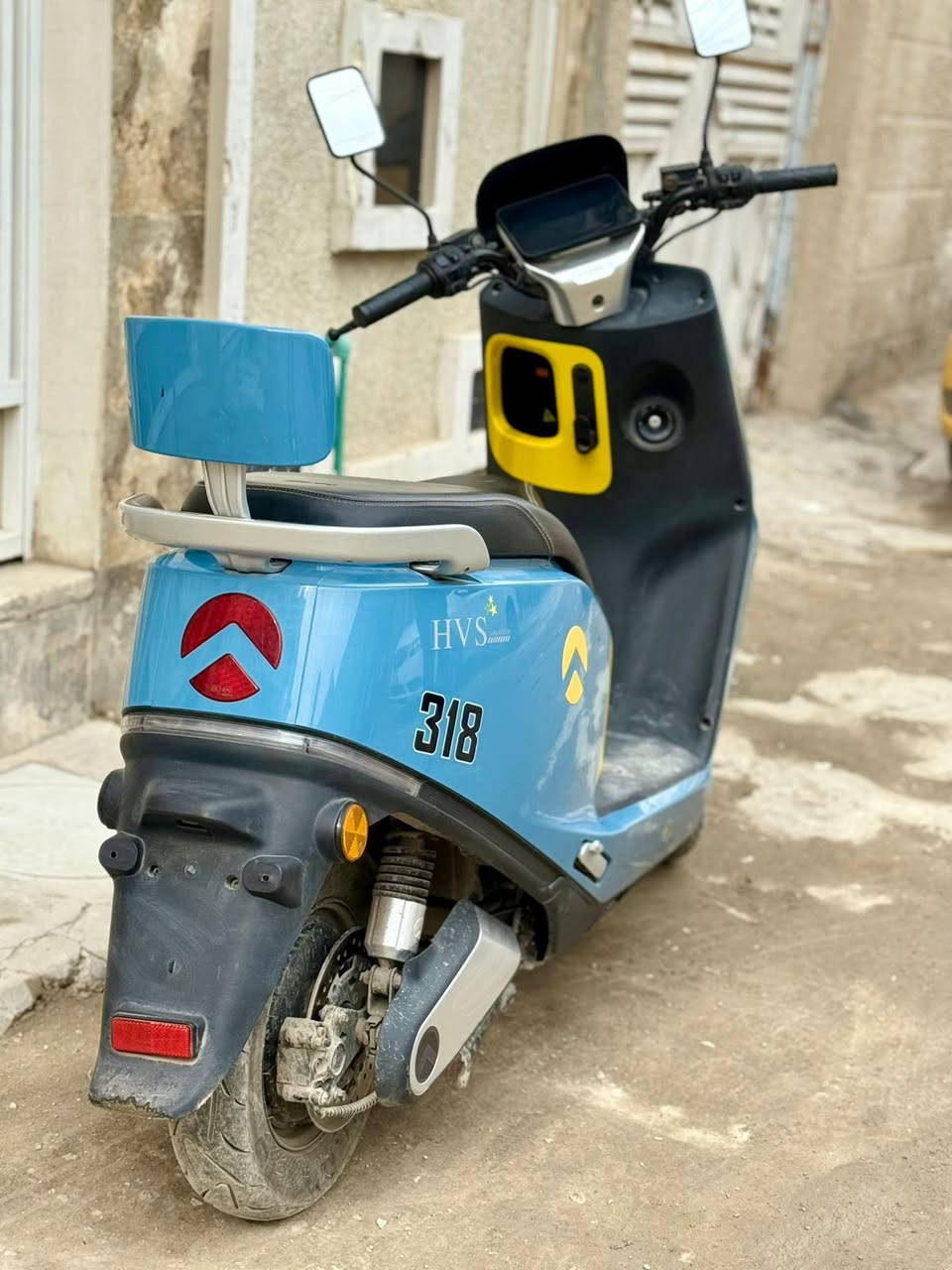 السلام عليكم
دراجة HVS 318
موديل 2025 تمشيك 70 كيلو 6 بطاريات 
دراجه بعدها جديده مصارلها 4 اشهر دراجه مكفوله بيه شخط بسيط
السعر مليون بيه مجال
مكاني بغداد الحريه
للتواصل ***********
