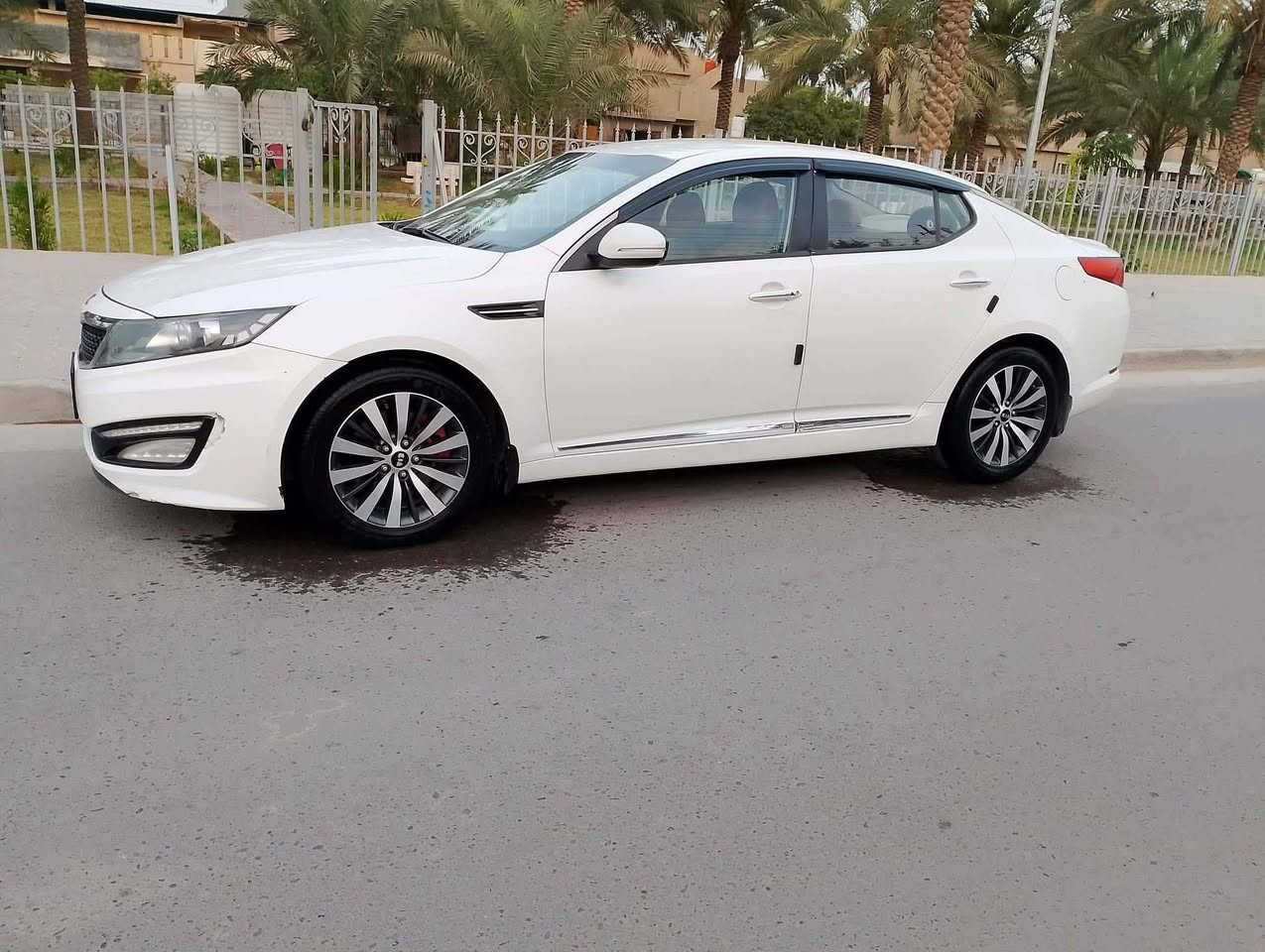 السلام عليكم أوبتما ٢٠١٣ خليجي رقم بغداد بسمي محرك ٢٤٠٠ علة وظع شركة فول مواصفات عدا مكفولة عدا بارد بسيط باب السايق مكاني بغداد المحمودية *********** /***********
