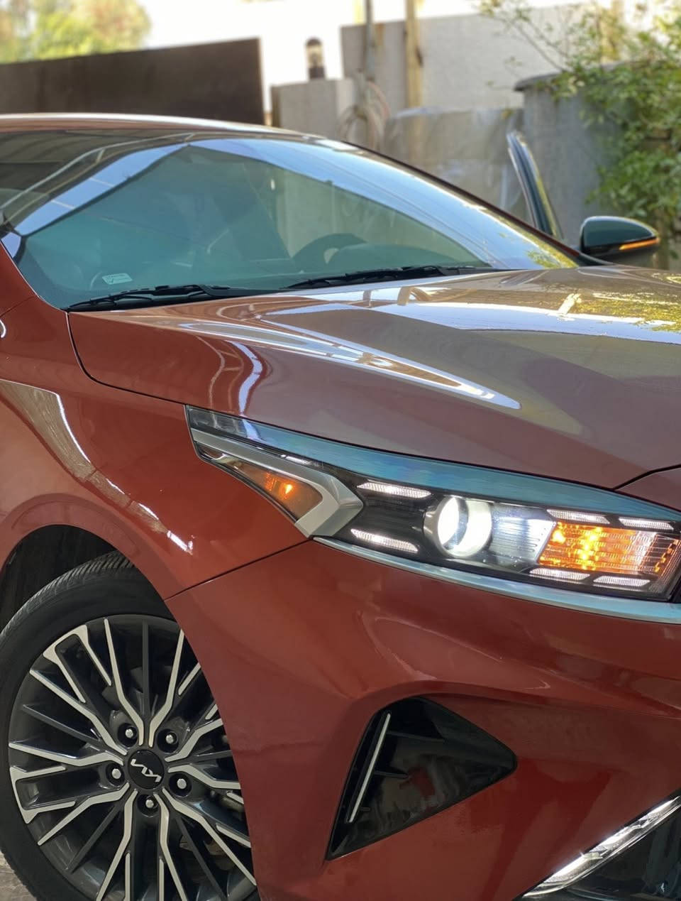 كيا فورتي GT LINE 2023
رقم اربيل 

المواصفات

تشغيل عن بعد

تحكمات ستيرن 

تحديد مسار

رادار جانبي 

بصمة تشغيل مع بصمة ابواب 

لايت لد 

بك لايت لد 

توقف ذاتي

اضواء ترحيب عند الاقتراب

ستيرن رياضي حرف (D)

 ثلاث وضعيات قيادة Mode Drive (نورمل + سمارت + سبورت)

شاشة كبيرة  8 انج + GPS+ بوصله + كامره خلفية دواره 

محرك 2000 دوش المرغوب

الضرر جاملغ  خلفي وباب خلفي الباب مبدل والجاملغ تعديل ضرر خفيف

ماشيه 12 الف ميل
***********
