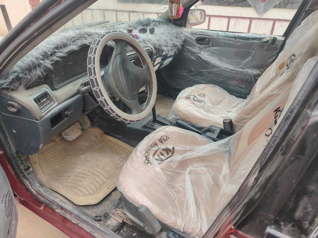 سلام عليكم كيه سفيه لالبيع مكفوله من ضربه قويه مصبوغه لجماليه المديل 93 مكينه خير من الله كير زين حدايديه 100٪70 مكانها في النجف السعر 35او بيهي مجال اي استفسار هاذي رقمي  ***********
