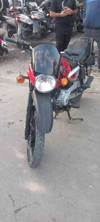 بوكسر موديل 23 دراجة مكينة مكفولة تحويل ثاني يوم دراجة بيه ملاحضة بسيط...