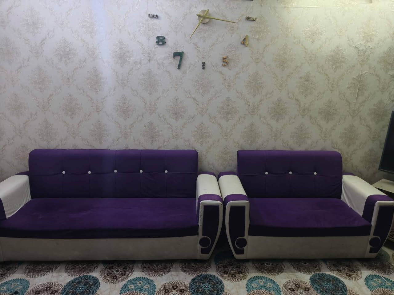 السلام عليكم تخم مستخدم ٩نفر (ثلاثيات اثنين وثنائيه وكرسي ) المكان كربلاء للاستفسار الاتصال على الرقم ***********
