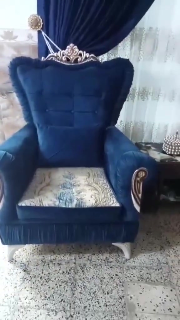 للبيع …..
تخم اخو الجديد نظيف كلش


**إذا كنت صاحب هذا الإعلان وتريد حذفه لأي سبب، رجاءا أرسل رسالة إلى الدعم الفني**