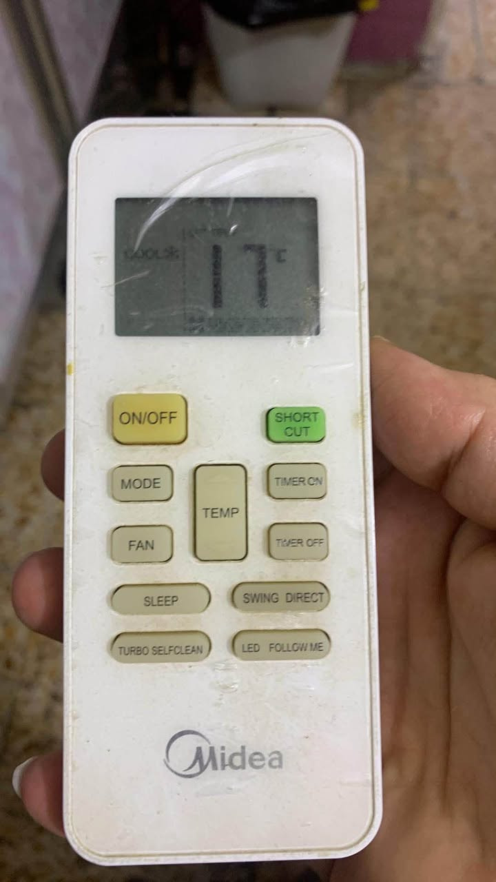 غراض للبيع مستعجل كلش نضيفه وحق الله كلش نضيفات وجديدات الكونفيره ١٥٠ الف والسبلت ١٥٠ وبي مجال المكان الاسكان وبيهن مجال


**إذا كنت صاحب هذا الإعلان وتريد حذفه لأي سبب، رجاءا أرسل رسالة إلى الدعم الفني**