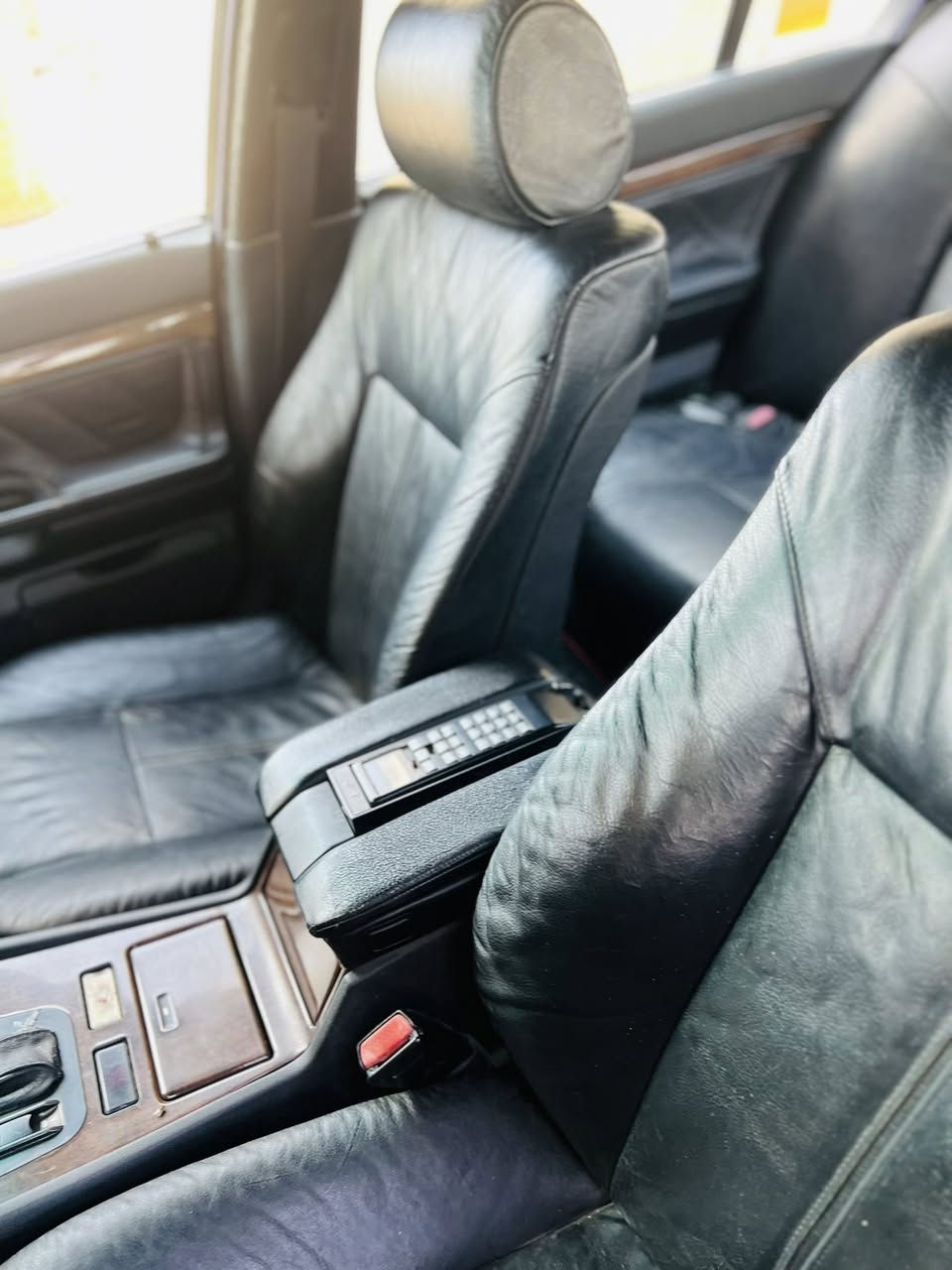 السلام عليكم
خفاش7.40 رقم بغداد انكليزي 

تبريد ثلج وي السويج 

جاهزه اترايها من زاخو للبصره 

مكانها بغداد 

السعر ٨٠

***********
