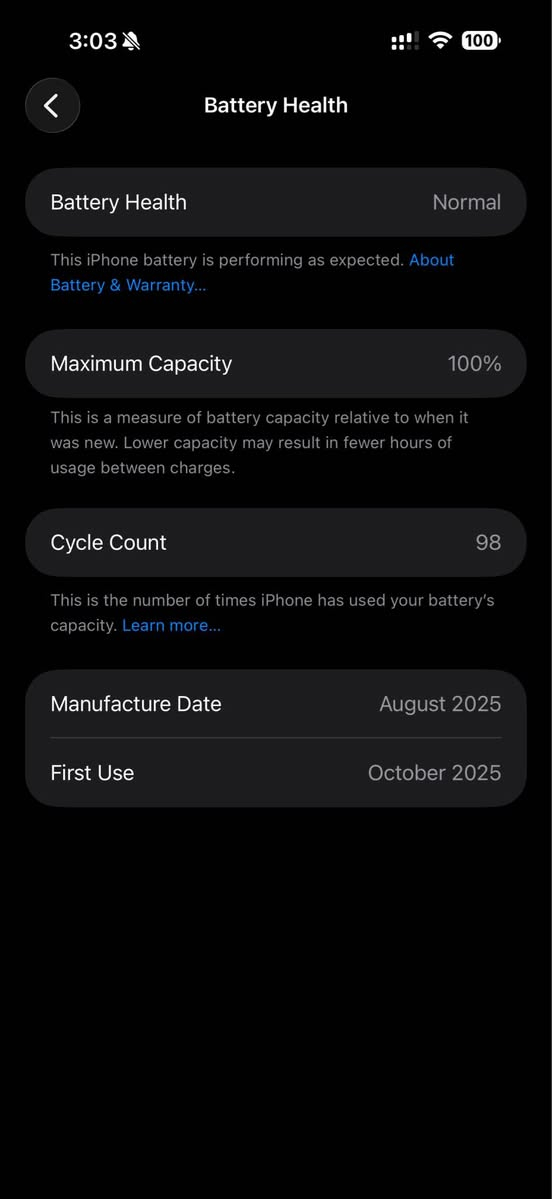 ئایفۆن 17 پڕۆ ماکس، ڕەنگی شين ، زۆر پاک و بێ کێشە 
وەک نوێ وایە. مۆبایلەکە زۆر نوێیە، بیپشکنە ئینجا بیبە. پاتری 100٪، زةماني تاكو مانگي ١٠ ماوة، 256gb دوو سیم کارتە و کامل ئەشیای لەگەلە نرخەکەی 1450 دۆلار و کەمێک مەجالی تێدایە.
***********
آيفون 17 برو ماكس ، نيلي نضافه فول فول جديد. التلفون جديد تفحص بعدين تأخذ  بطاريه 100 و ضمان باقي حتى شهر ١٠ و 256gb دبل سيم سعر1450$ بي مجال بسيط
*********** أربيل, العراق
