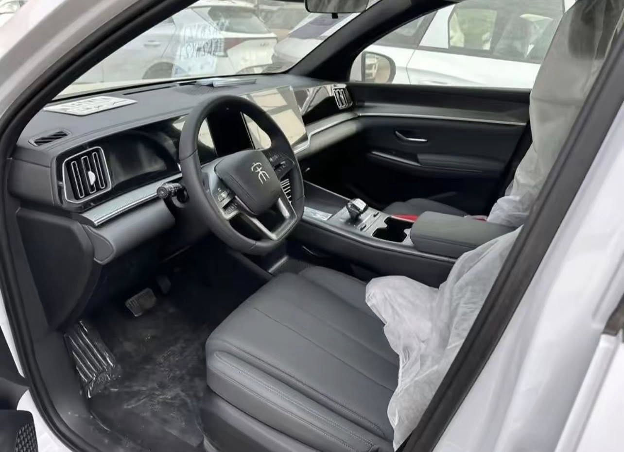 🛑 البيع فقط نقد 🛑
🔥 بي واي دي سونك برو موديل 2025 🔥
⚪ لون أبيض | فول مواصفات
فقط سعر السيارة بدون أي خدمات إضافية
💎 التجهيزات:
✔️ فول مواصفات
✔️ 13 كامرة
✔️ أنظمة أمان ومساعدة متكاملة
✔️ شاحن أصلي
✔️  العدة كاملة
📍 معارض البياع – مدخل الشارع الرئيسي مقابيل محطة وقود السيديه
🏢 شركة نزار العبيدي – معرض حجي خالد
📞 ***********
⚡ جاهزة للتسليم الفوري – الكمية محدود
