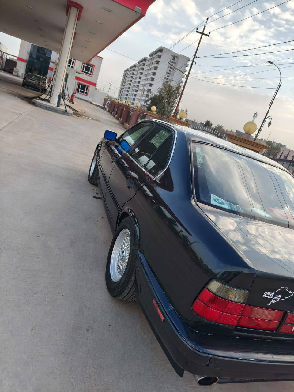 سلام عليكم مكلف بالنشر 

للبيع بي ام 525    1991
سياره نضيفه مصبوغه للجماليه  
كير اوتوماتيك محرك كبس
سياره هزه جديده 
محرك و كير واكسل بشرط تبريد ثلج ❄️ 
فول مواصفات سلايت  ايرباك كشن جلد 
بجم عريض 
السعر (64 بي مجال )
هذا رقم صاحب السياره  *********** كركوك, العراق
