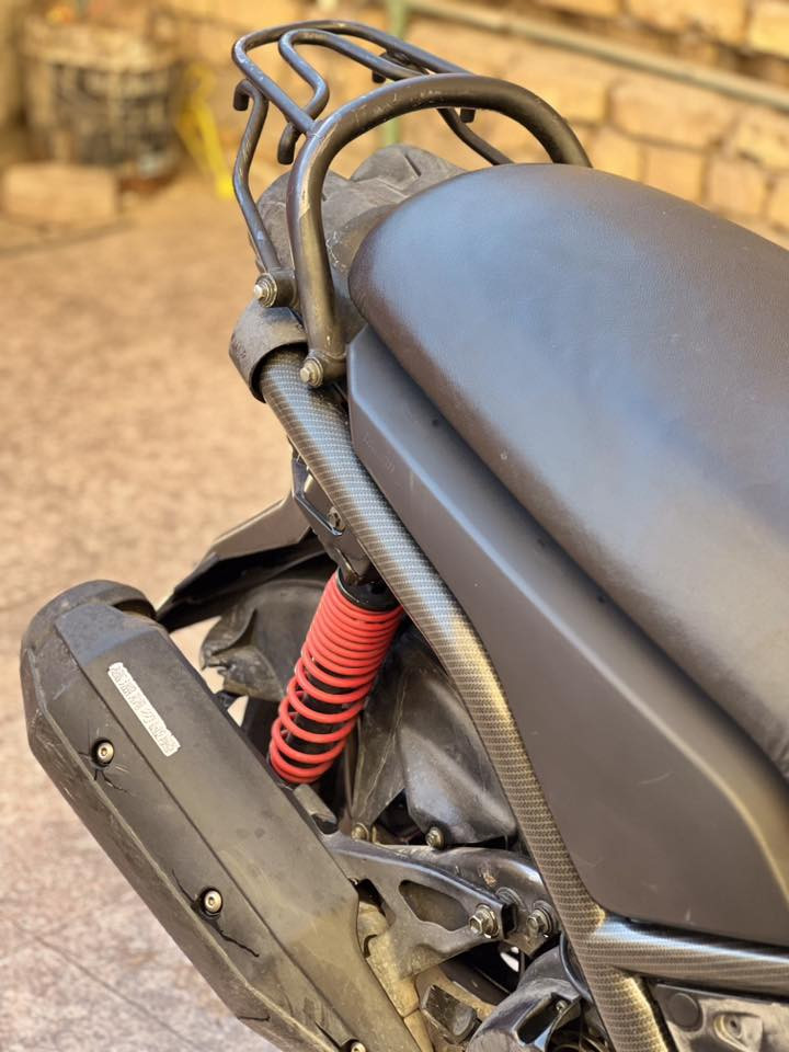 هاي الحلوة للبيها دراجة كفال عامة تجي تفحص اذا مفتوحة تاخذها بلاش دراجة شلعة ومعدل لون برتقالي مغلف اسود طافي بلاد دواخل ملح كلجات بيها شك كاع شاصي كاربون فايبر نكرة سلف دراجة تخبل منفيس ووياها دراجة بلادية ومناقصها شيء صارلها اقل شهر طالعة رمبة مكان ناصرية مركز للتواصل خاص او على رقم***********
