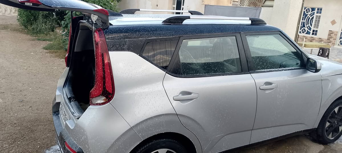 السلام عليكم كيا سول موديل 20وارد امريكي رقم شمالي مكينه دوش گير ATالمرغوب ماشيه 70الف ثلاث  قطع صبغ جاملغ خلفي ونص البنيد وجاملغ امامي جاهزه من جميع النواحي مكانها الكوت السعر 128بيع او مراوس *********** دهل اوران, واسط
