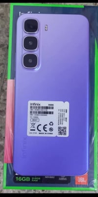 انفنكس هوت 60 برو بلس • ٢٥٦ • شاحن وحافظة