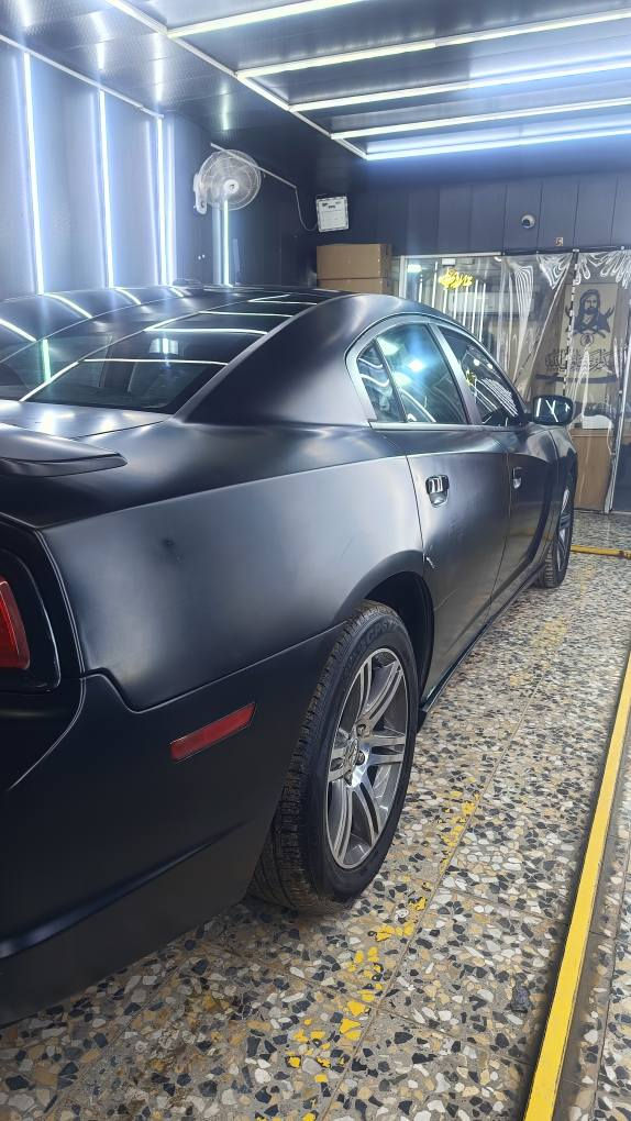 جارجر 2013 امريكي صبغ حزام جمالية 
بغداد محرك 3600 فول 
بصمه فتحه تحكمات كراسي كشنات كهربائيات وسونار كدامك كامله مكمله السعر 125$ وبيه مجال قليل 
مكاني الزعفرانية *********** تحويل ثاني يوم بغداد, العراق
