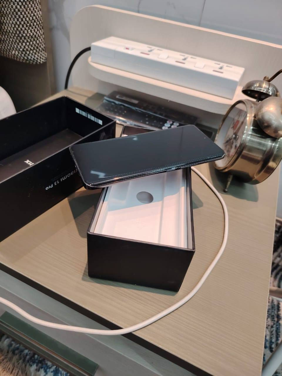 السلام عليكم شاومي 13برو للبيع مكاني كربلاء ***********
