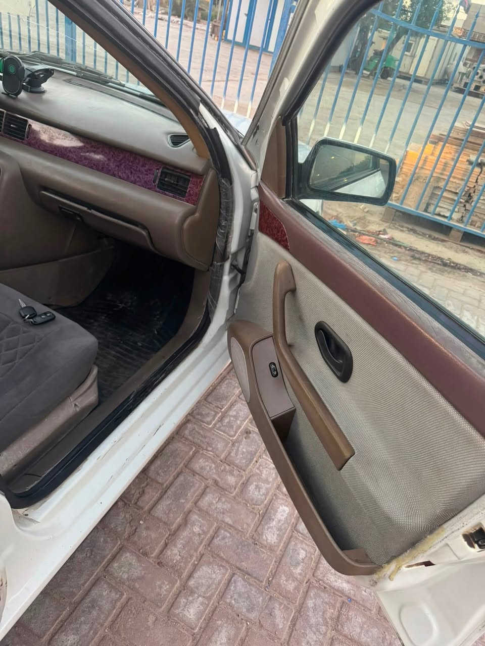 سمند ٢٠١١ جديده شرط بدون خياس فقط جراد بسيط  

كيرر محرك حداديه مكفولات شرطط + البنيد مبدل اصلي اثرر طعجات فقط

رقم كربلاء سنويه ٢٠٢٨
 لتواصل ولاستفسار الاتصال على الرقم 

  
***********
  
السعرر ٤٢
 مكان كربلاء
