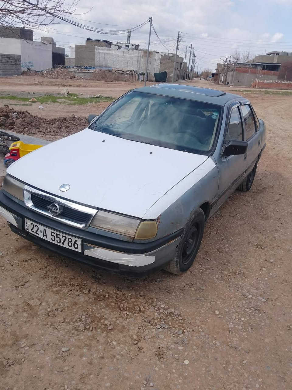 ئوبل فيكترا موديل ١٩٩٠ گير عادي ليدراو بيشي نيةتي دواي قرجي هةيه سةنةوي تازةية تا ٢٠٢٨ بةناو خوماوةيه وةكال و تةحويل و براوة غرامه بةشةرت مةكينه ٢٠و گيرو مةكينةي بةشةرت تراي و تاخم بيشي مةزبوت و بيكةشيةو بة هةلمةته بو برسيار و مةعامةلةش تةلةفون كةن لةكاتي خويا فروشياريم و ئةيفروشم موشتةريت  تةلةفون بكة بو كريني باي٣٣$گلايه و  معامةلةي تيايه رةقةمةكةشم ***********
***********
