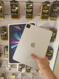 آيفون 11 برو ماكس • ٢٥٦ جيجا • بعقوبة