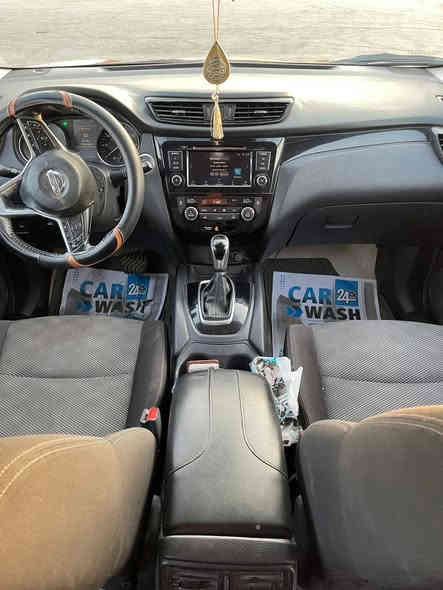 للبيع/ نيسان روج سبورت 2019 رقم بابل
وارد امريكي /ضرر بنيد صبغ فقط ايرباك ستيرن طاك 

المواصفات / رادار امامي خلفي جانبي هيتر مقاعد وستيرن 

تبريد قطعتين شاشه ابل كار بلي كامره وباقي معروف 

السعر 130 رقم هاتف ***********
***********
