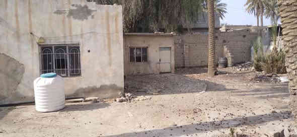 بيت قديم تفليش للبيع مقابيل منطقه ام الكرفس شارع الجاسميه القديم بعقوبة القديمه مساحه 470 سند 25 زراعي الاتصال الاستفسار على هذا الرقم ***********
