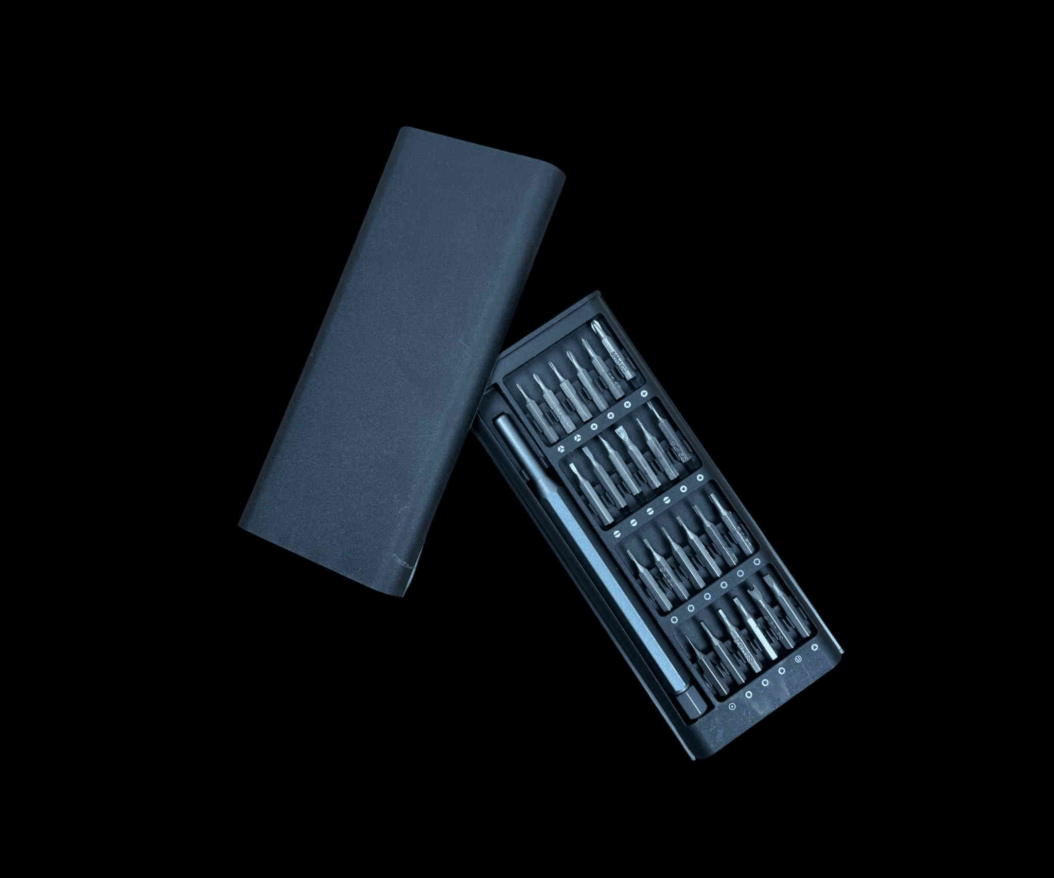 🔧✨ كل الأدوات اللي تحتاجها بعلبة وحدة!

من درنفيس شحن ذكي إلى مطرقة ومفكات دقيقة 💪

طقم JOKER يوفر لك كل شيء للصيانة المنزلية باحتراف.

بطارية تدوم وشحن سريع عبر USB Type-C ⚡

تصميم أنيق ومنظم يناسب كل منزل أو مكتب 🔩

سواء كنت فني أو تحب تنجز بنفسك… هذا الطقم لك 👨‍🔧

جاهز لأي تصليح بكل سهولة وسرعة! 🔥
يتوفر توصيل لطافة المحافظات

السعر:35000 د.ع
للطلب: ***********
