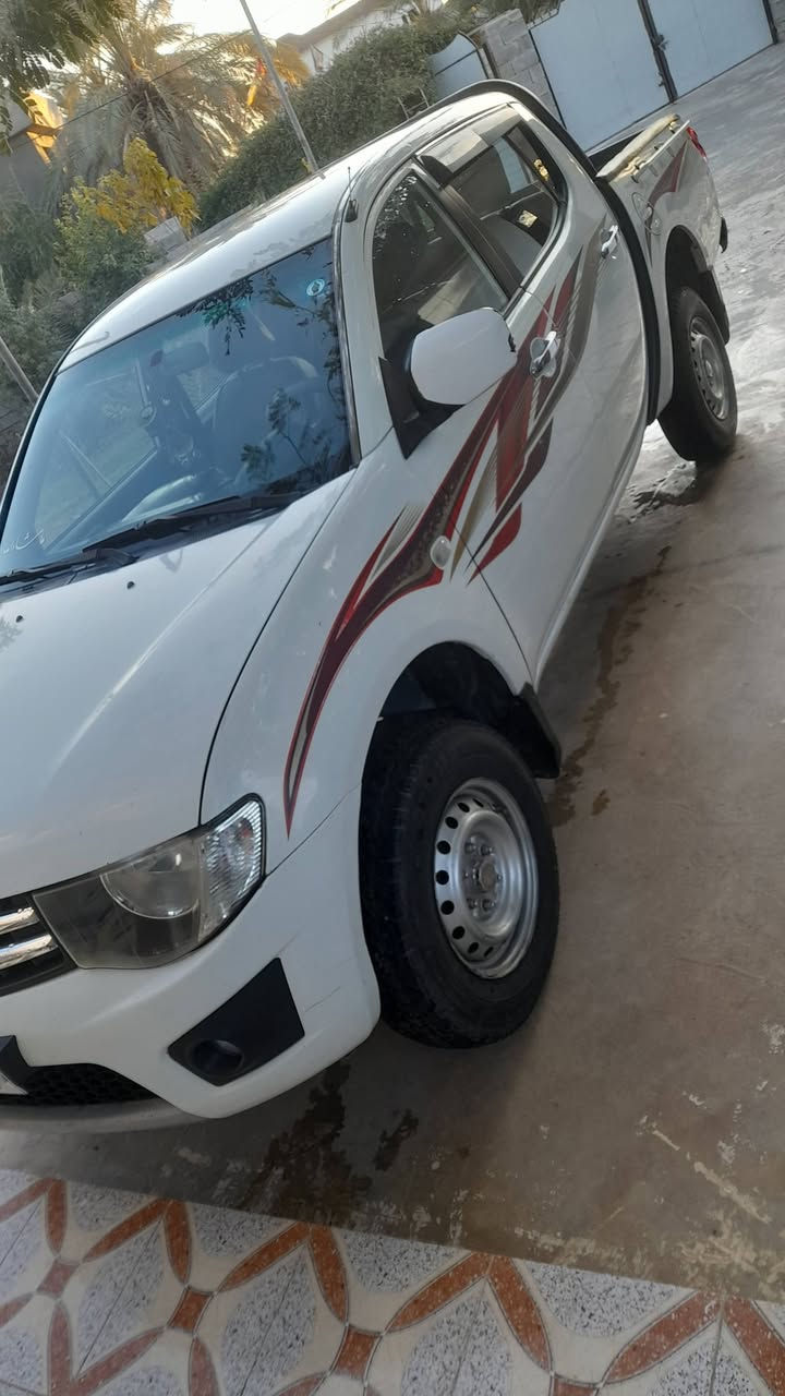 سلام عليكم
مستبوشي ٢٠١٥ فور ويل محرك وكير وصدر وتبريد وتدفأ وتخم تاير كله مكفول والسونار مرفق مع الصور السياره جديده على وضع الشركه مكفوله من الضربه والصبغ رقم بغداد انكليزي باسمي مكاني ديالى قرب تقاطع القدس السعر 147$ وبيها مجال  للشراي الاتصال عالرقم ***********
