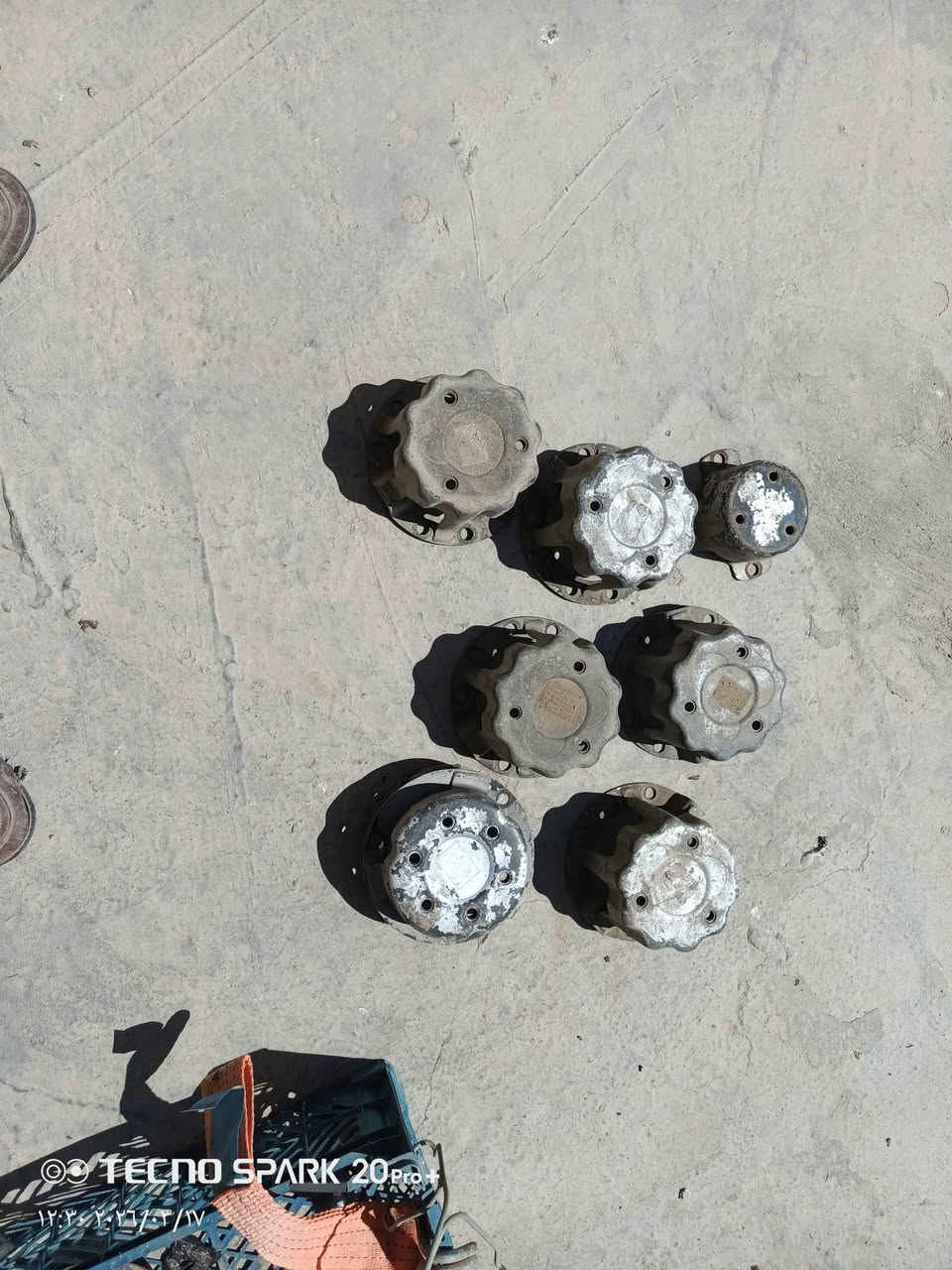 السلام عليكم غراض هينو للبيع قواعد كبات اصليه وجهه ابو شفه كامل اصلي وتك عطر ابو شفه صفحه العبري عضد كهربائي كامل شغال كفر مرايه هينو شيطان سمجات جوه دوسه شيطان عطر انكر اصلي صفحه السايق وعطرات طيره اصليه ستيل دشبول انكر مال الساعات


**إذا كنت صاحب هذا الإعلان وتريد حذفه لأي سبب، رجاءا أرسل رسالة إلى الدعم الفني**