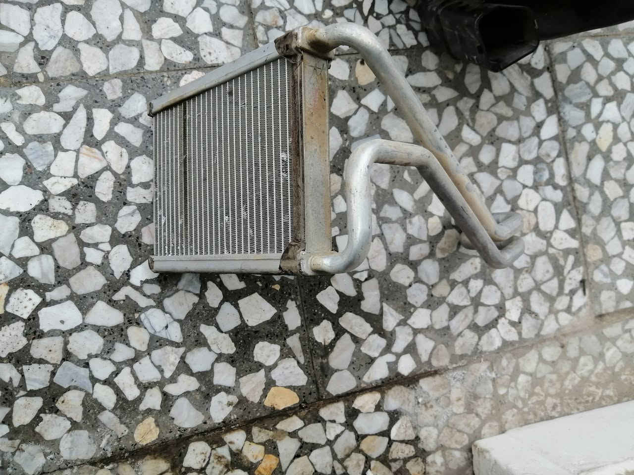 ادوات النترا تفصيخ مكان بغداد قرب جامع النداء ***********. ***********
