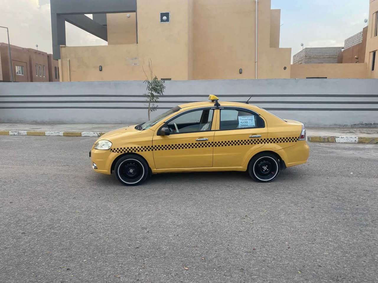 افيو موديل ٩ جاهزه من كلشي مكينه مفتوح جديده وكير اوتوماتيك جديد مكفوله من ضربه قويه رقم نجف انكليزي حداديه جديده تخم تاير للستفسار اكثر اتصل ***********
