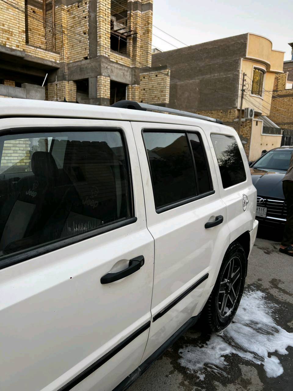 السلام عليكم جيب باتريوت ليمتد  رقم بغداد موديل 2008 للبيع او مراوس  مكينة وكير وتبريد خير من الله صدر امامي خلفي نظيف تخم تاير السيارة جاهزةجام كهربائي شاشة كبيرة كامرة فتحة سقف تبديل بنيد وجاملغ صبغ حزام  جمالية مكاني البصرة  السعر 75$وبيها مجال  
*********** واتساب