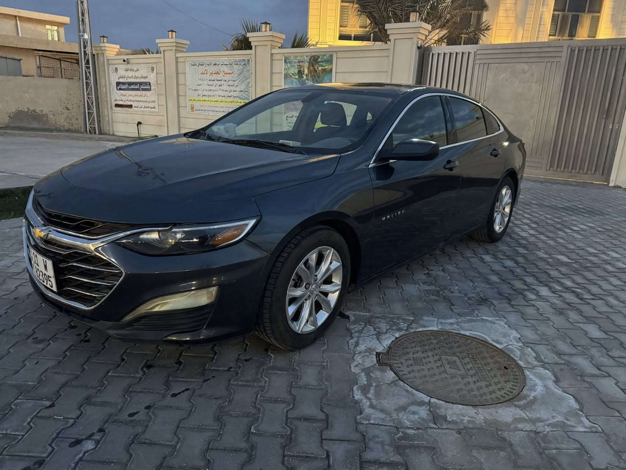 سلام عليكم ماليبو مديل 2020
السياره جاهزه للأخير 
السياره كفاله عامه بيه جاملغ وبنيد
رقم بغداد باسمي سنويه مجدده 
السعر / 98 وبيه مجال
العنوان / البصرة ياسين خريبط 
رقم الهاتف/***********
