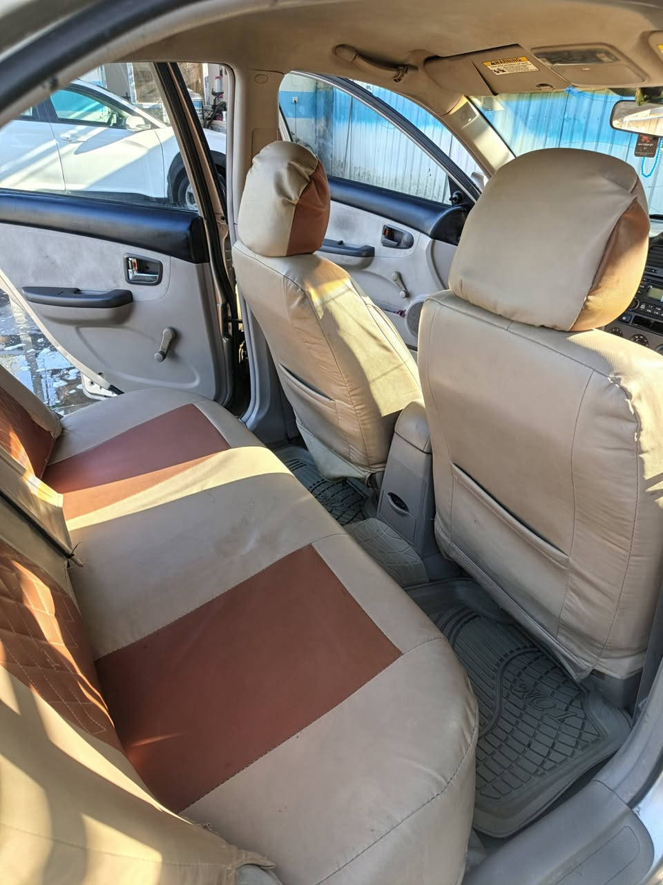 سبكتروم ٢٠٠٥
وارد أمريكي 
رقم بابل
محرك٢٠٠٠
كفاءه محرك وحداديه كاملة

صبغ حزام جماليه
سيارة ما فيها نقص خير من الله 
مال جناي
السعر٧٣
مكاني بابل

التواصل اتصال فقط 
***********
