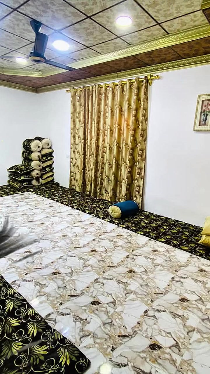 📌للبيع بيت بناء حديث بسعر مناسب جدا
📐 مساحة الارض : 340 م 
📌سستم كامرات 
📌سياج 
 📌واصله جميع الخدمات 
📞 للأستفسار الاتصال ***********
