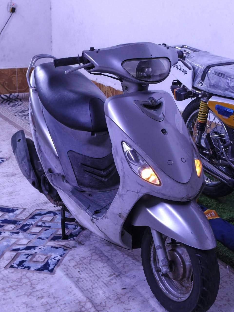 السلام عليكم دراجه ماكس للبيع مال حاويه متوازي على بيعتها مكينه بلاديه على وضع الحاويه المكان سماوه السعر خاص..


**إذا كنت صاحب هذا الإعلان وتريد حذفه لأي سبب، رجاءا أرسل رسالة إلى الدعم الفني**