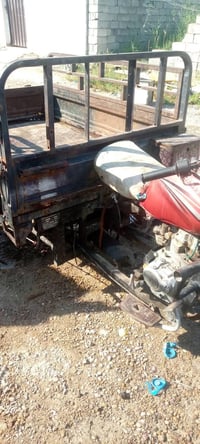 للبيع دايوان اوراق موجوده بس تالفه  مكينه نظيفه كهربائيات شغاله  المكا...