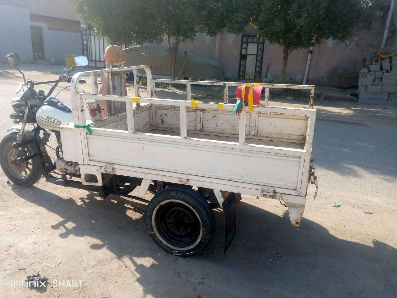 سعر 850رقم وسنويه اسود وتفاصيل بل فيديو بصرة ابو الخصيب قرب السوك ***********
