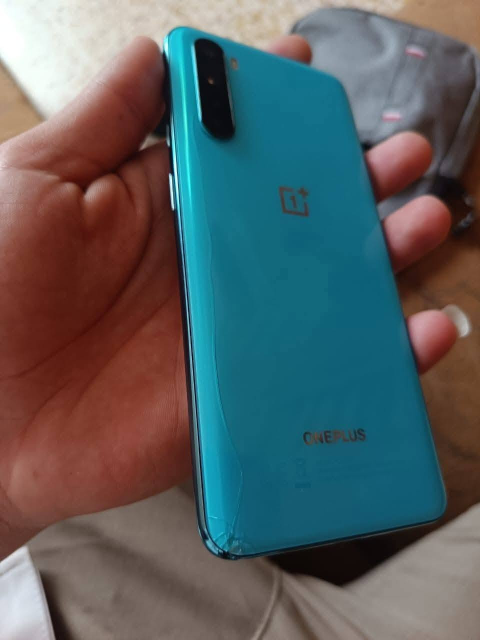 OnePlus Nord 
ون بلاس نورد 
ذاكرة 256
رام 12+7=19
معالج Qualcomm SDM765G 5G
تصوير 4K
ببجي 60 فريم 
نضافة كدام العين 
بي فقط الفطر الي ب ظهر 
بصمة مدمجة بالشاشة 
سعر 200 وبي مجال 
يرهم مراوس حسب القناعة


**إذا كنت صاحب هذا الإعلان وتريد حذفه لأي سبب، رجاءا أرسل رسالة إلى الدعم الفني**