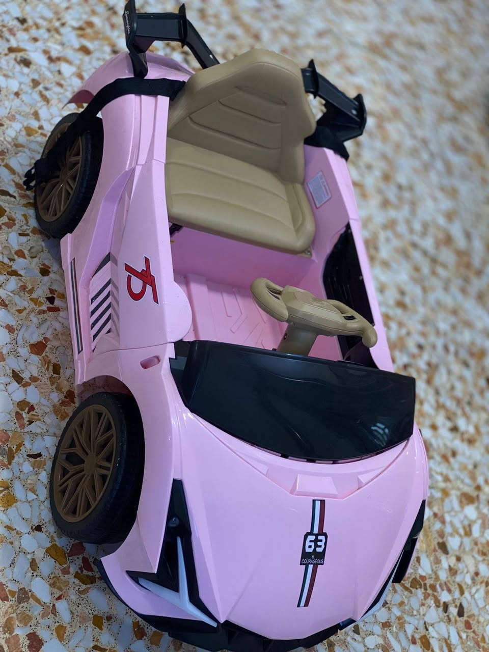 سياره شحن للبيع جديده  ماخذها 122 قيم وخذ بما يرضي الله


**إذا كنت صاحب هذا الإعلان وتريد حذفه لأي سبب، رجاءا أرسل رسالة إلى الدعم الفني**