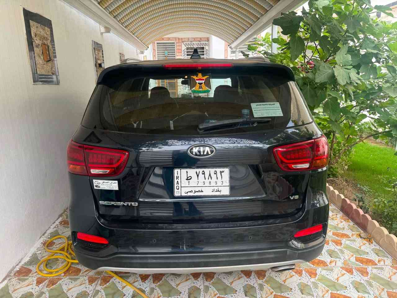 السلام عليكم ورحمة الله وبركاته

للبيع سيارة كيا سورينتو (Kia Sorento) موديل 2020، بحالة ممتازة جداً واستعمال شخصي، والسيارة نظيفة ومكفولة من كافة النواحي.

المواصفات:

* موديل: 2020
* الممشى: 79 ألف كم
* فُل مواصفات
* نظام دخول وتشغيل ذكي (Keyless)
* شحن لاسلكي
* بلوجكترات
* دبل
* نظام ترحيب
* مواصفات شركة
* استعمال شخصي
* السيارة بحالة الوكالة وجاهزة للفحص

السعر: 23,000 دولار قابل للتفاوض بالمعقول.

موقع السيارة: محافظة واسط

للاستفسار والاتصال:
📞 ***********

السيارة نظيفة جداً ومناسبة للباحثين عن سيارة عائلية مريحة وقوية، والفحص خير دليل السيارة بسمي دهل اوران, واسط
