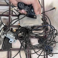 غراض للبيع شيله وحده عده الكامرات ب ٤٠ الف  والكامرات اصليه وشغاله عل ...